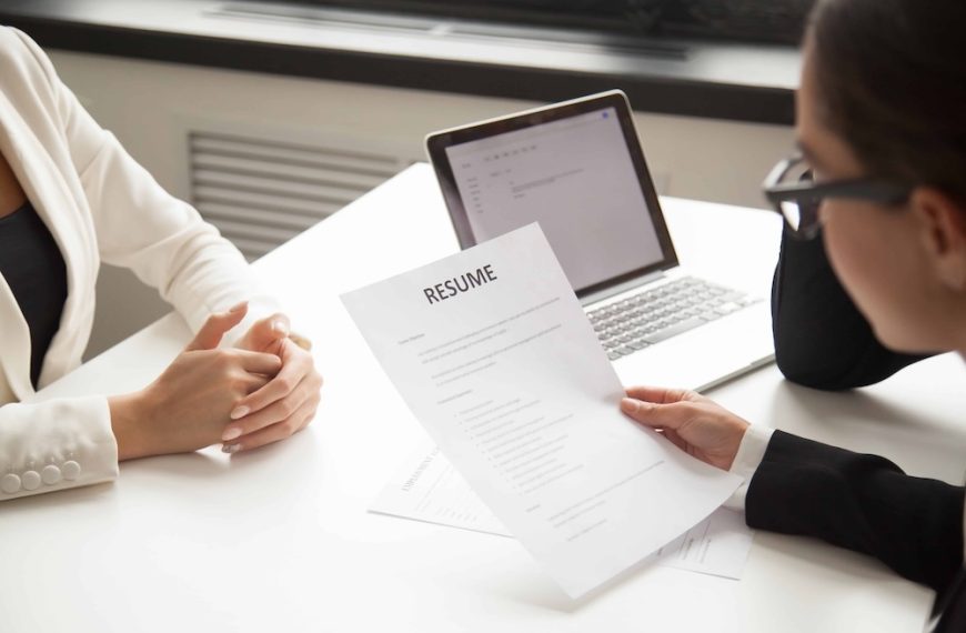 Your First Resume – The Key to Launching Your Career